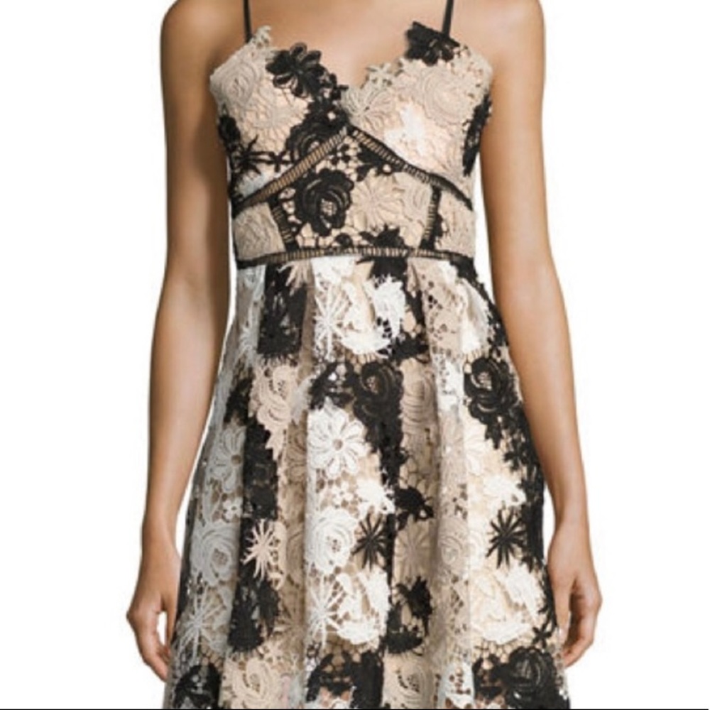 NWOT Romeo and Juliet lace/crochet dress